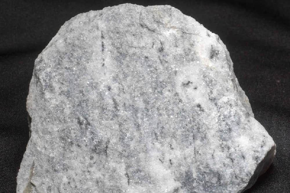 雷蒙磨粉機(jī)加工大理石