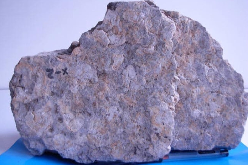 雷蒙磨粉機(jī)：磷礦石加工