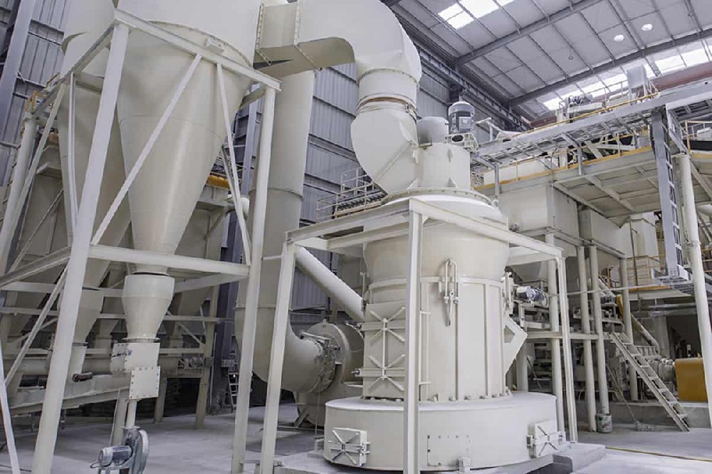 雷蒙磨粉機(jī)加工焦炭-焦炭磨粉機(jī)