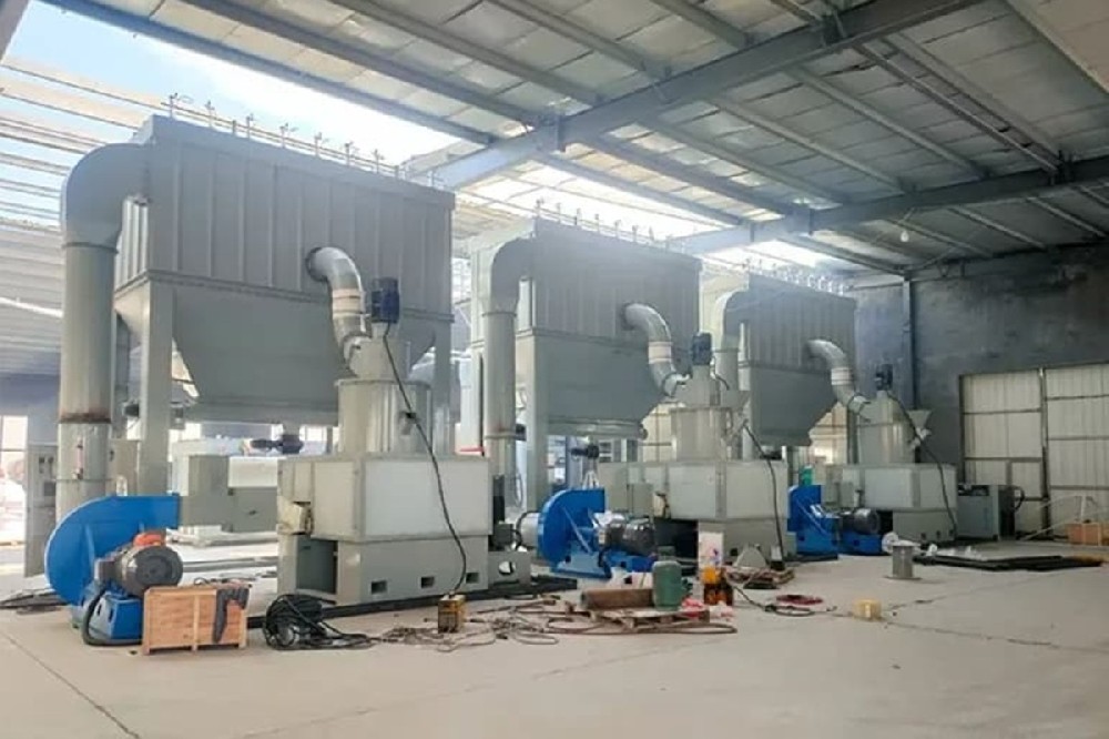超細(xì)磨粉機(jī)加工膨潤(rùn)土-膨潤(rùn)土磨粉機(jī)