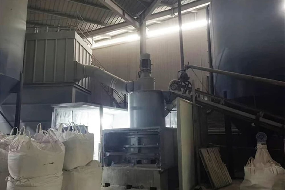 超細(xì)磨粉機(jī)加工焦炭-焦炭磨粉機(jī)