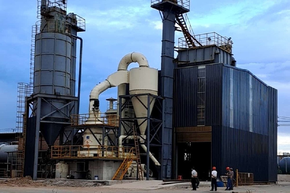 雷蒙磨粉機加工竹子-竹子磨粉機